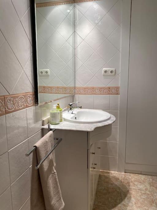 Lovely 2 Bedrooms Apartment Main Square Plasence Extérieur photo